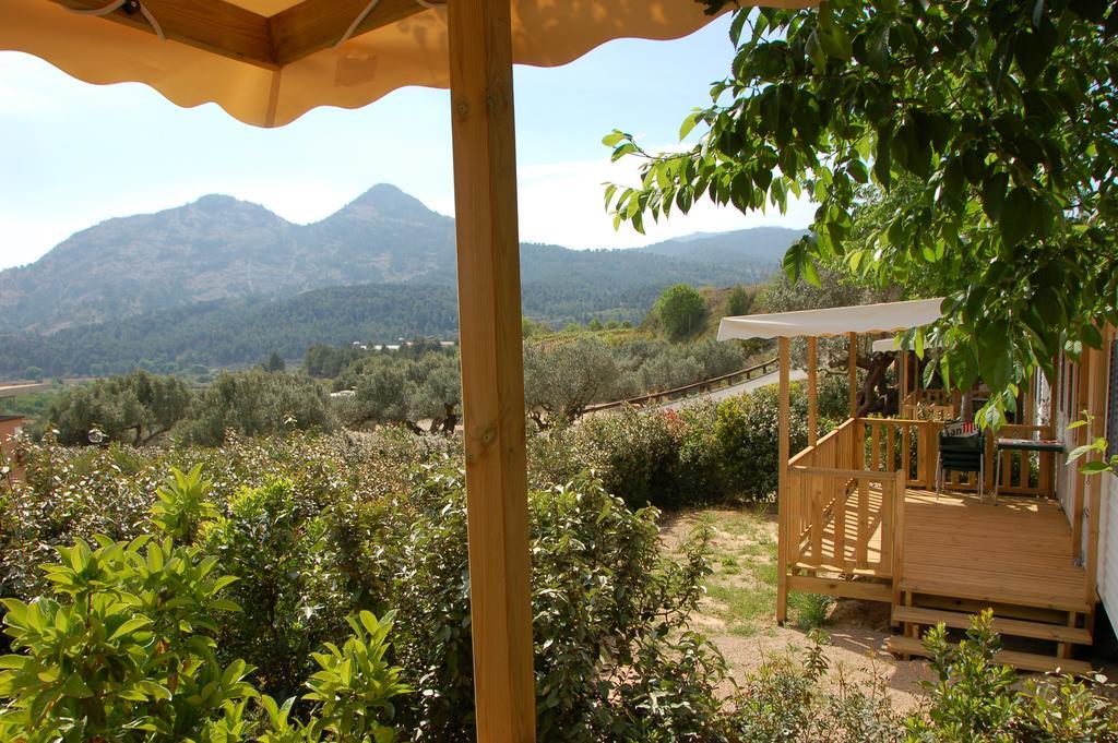 Camping Terra Alta Bot Exterior photo